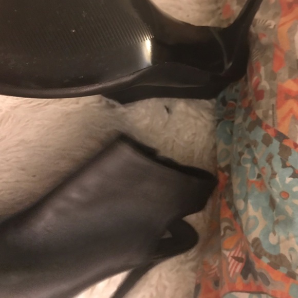 Steve Madden Black Open toed pumps - Picture 5 of 6